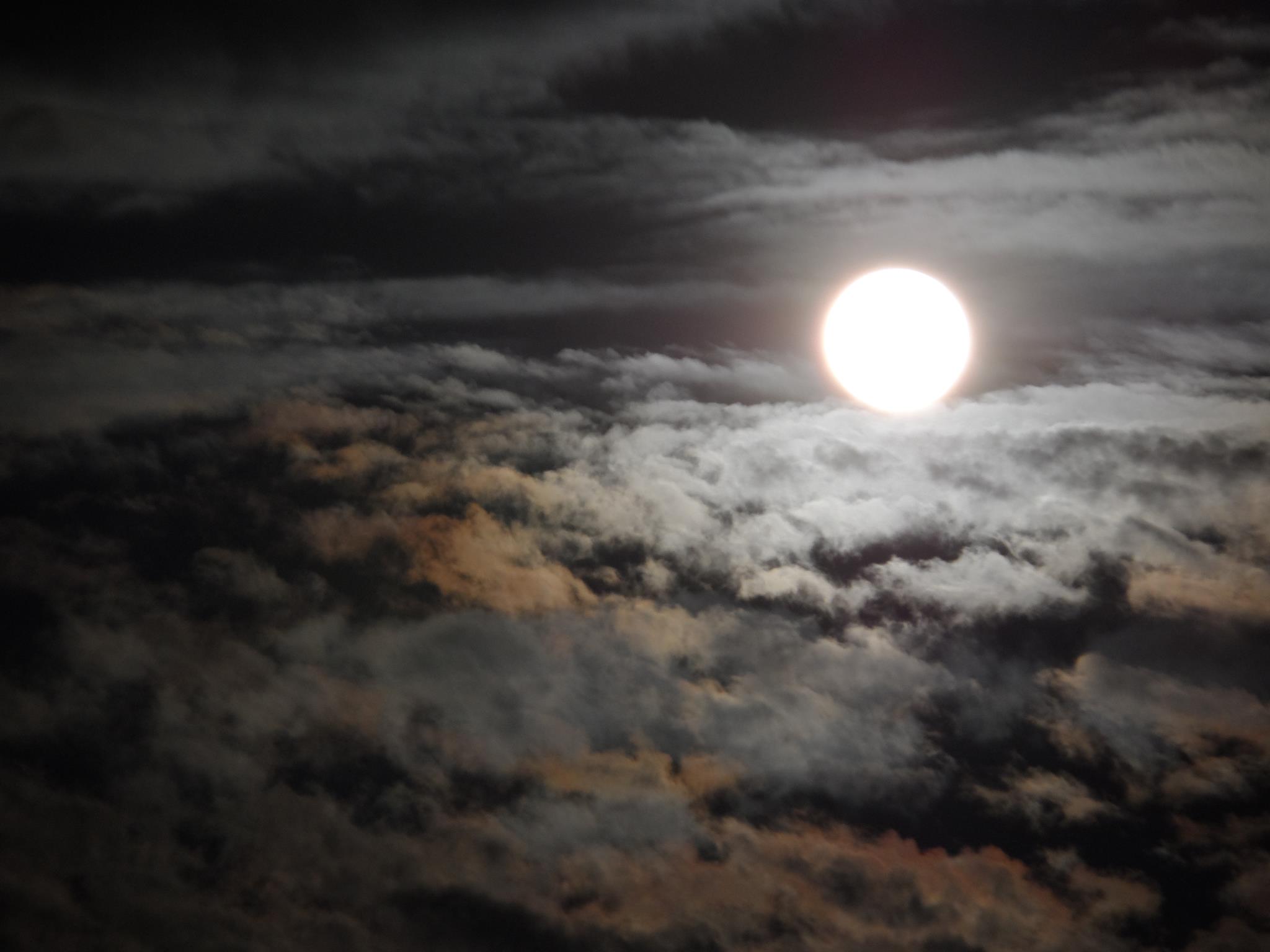 moon_full_january_1-26-2013_Fernando_Alvarenga_San_Salvador